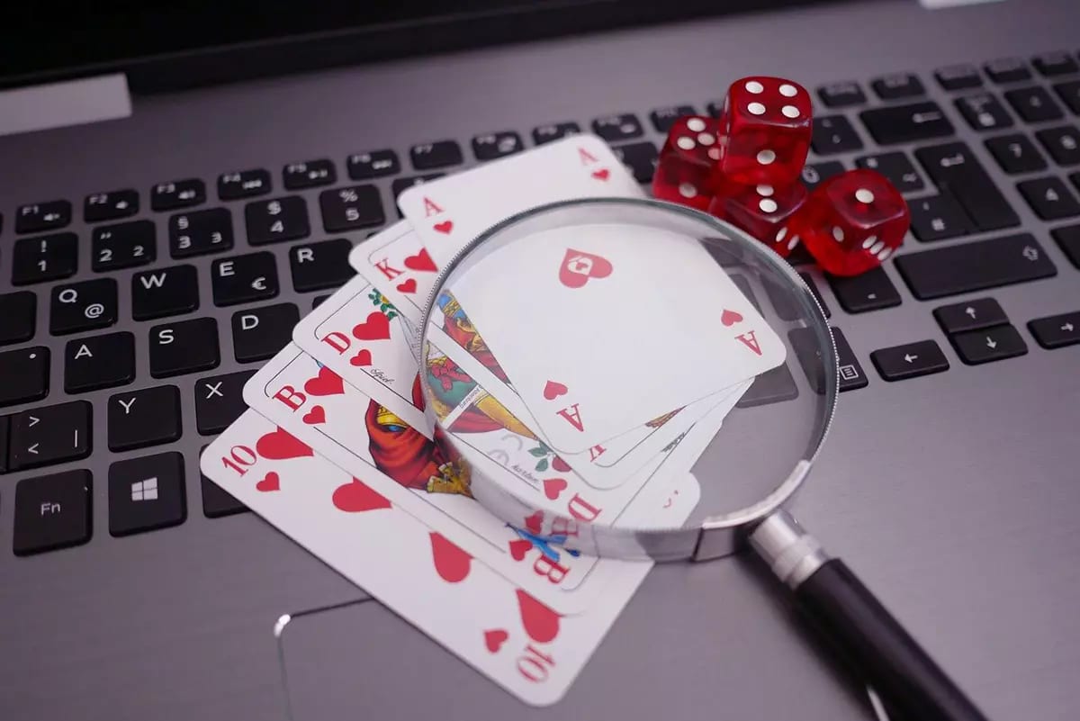 Simsinos Casino bonusy: aktualne promocje, bonus powitalny i free spiny